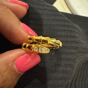 Elegant Gold and Silver Women's Ring